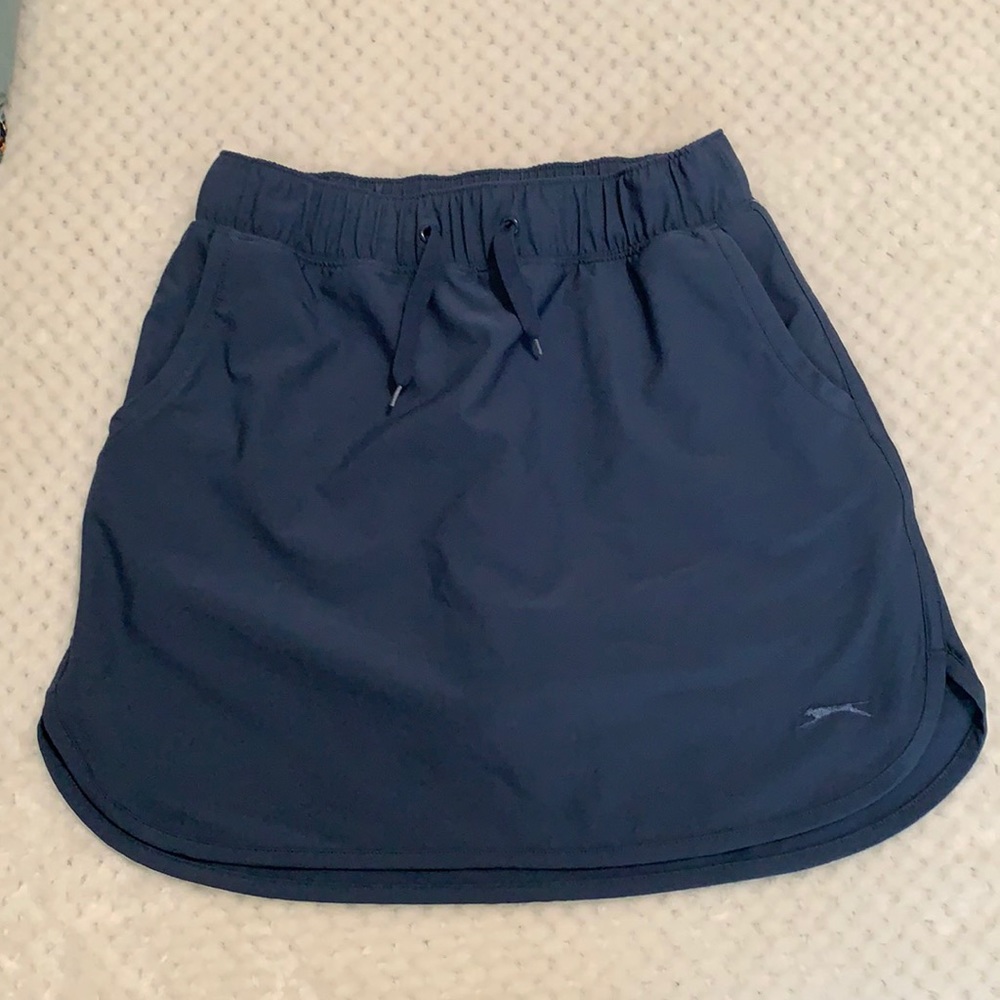 Athletic skirt